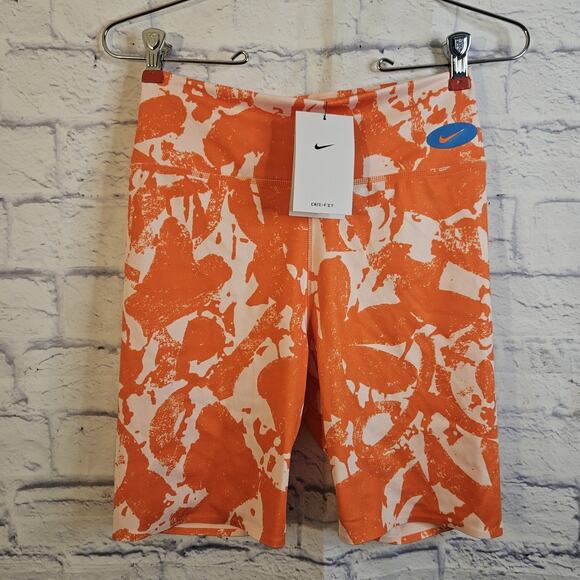 Nike Pants - Nike Women's One Luxe Icon Clash Mid-Rise Training Bike Shorts - NWT Size S